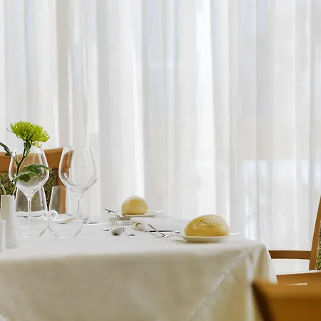 Xq El Palacete فندق 4*